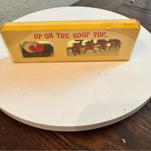 Department 56 Other - Vintage Department 56 “Up On The Roof” Santa & Reindeer Old New Stock #5139-0